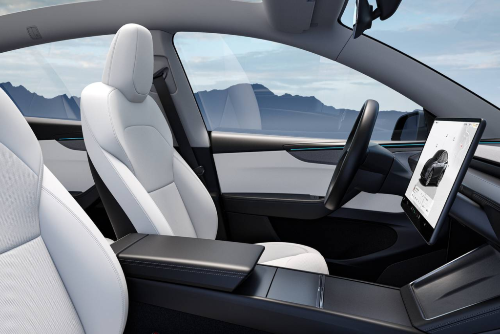 Interiören i nya Tesla Model Y